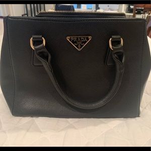 LUXURY Black Purse